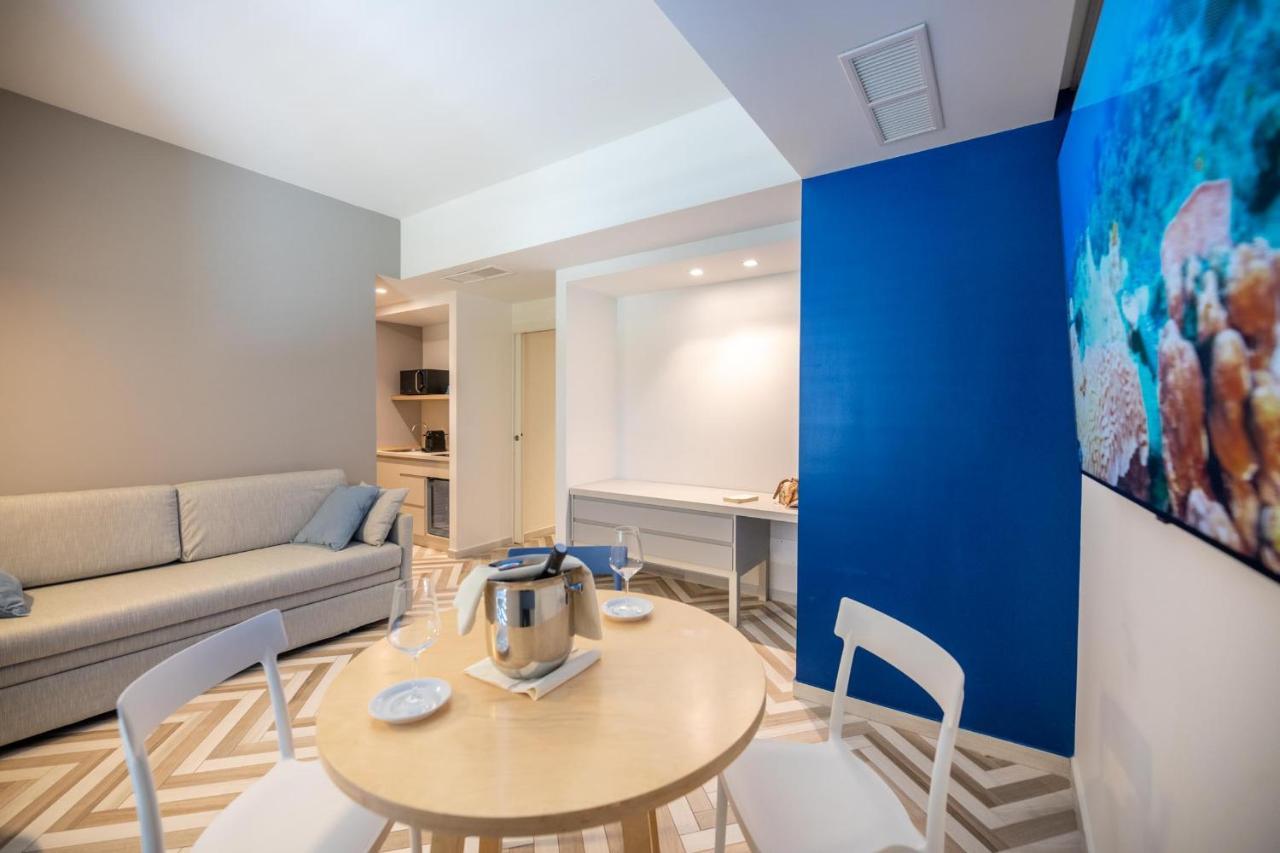 Amarina Suite Emotion Marina di Pietrasanta Exteriör bild